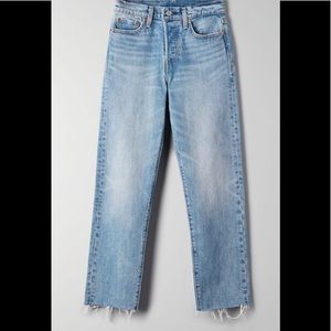 Levis wedgie straight size 27